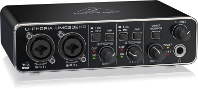 Аудиоинтерфейс Behringer UMC202HD