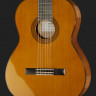 Yamaha CG142C 4/4 классическая гитара
