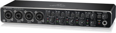 Аудиоинтерфейс Behringer UMC404HD