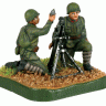 Советский 82-мм миномет с расчетом 1/72
