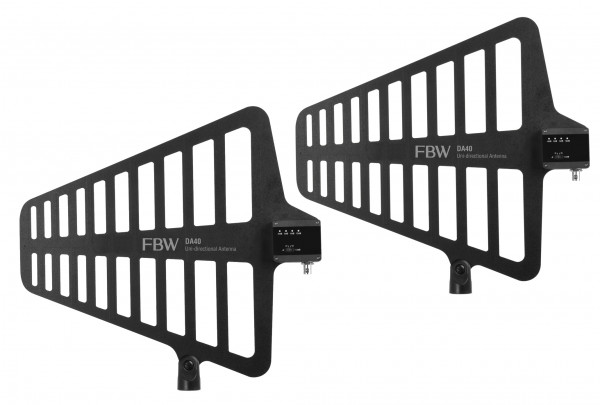 Комплект из двух активных направленных антенн FBW DA40,450-950МГц
