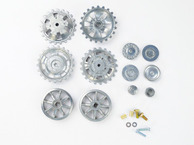 Ведущая звездочка 2 шт и ленивец 2 штуки для танка Panzer III (металл)